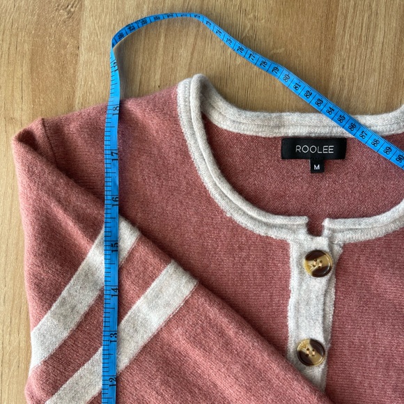 ROOLEE Mauve Sweater - Size M - Picture 13 of 16